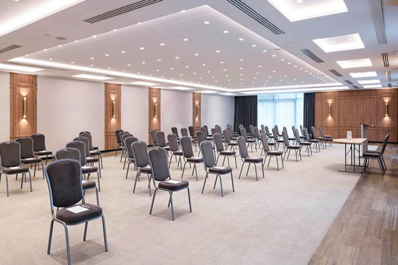 Premier Hotel Odessa Esterno foto Meeting room