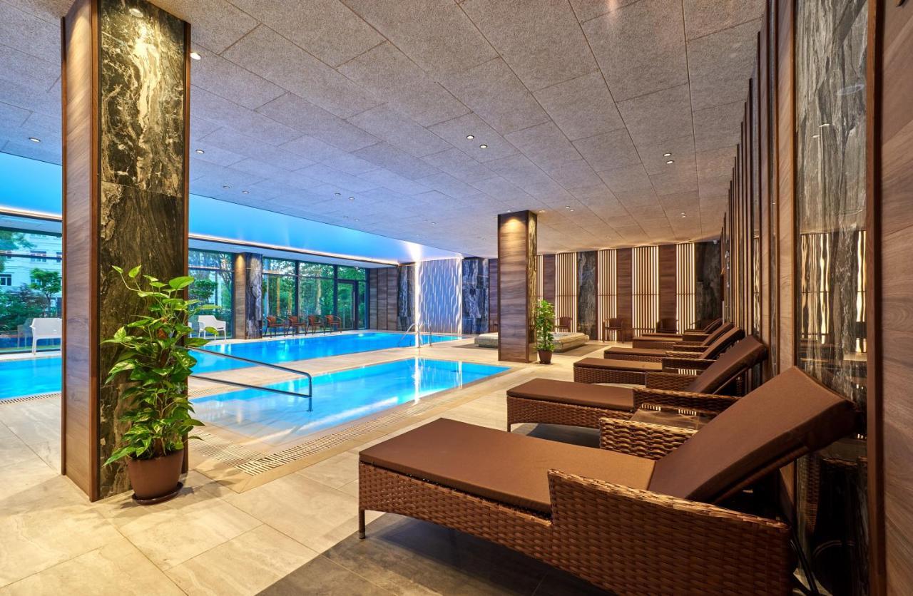 Premier Hotel Odessa Esterno foto The spa at the Hotel